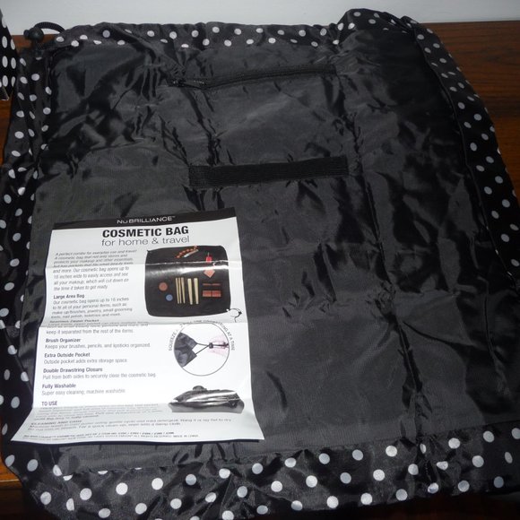 Nubrilliance Cosmetic Drawstring Bag - Picture 3 of 4